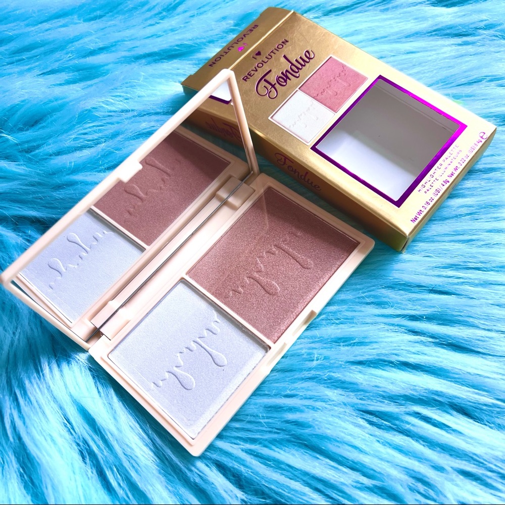 Heart Revolution Limited Fondue Highlighter Palette Chocolate Bar Pink & Ice - Picture 4 of 7